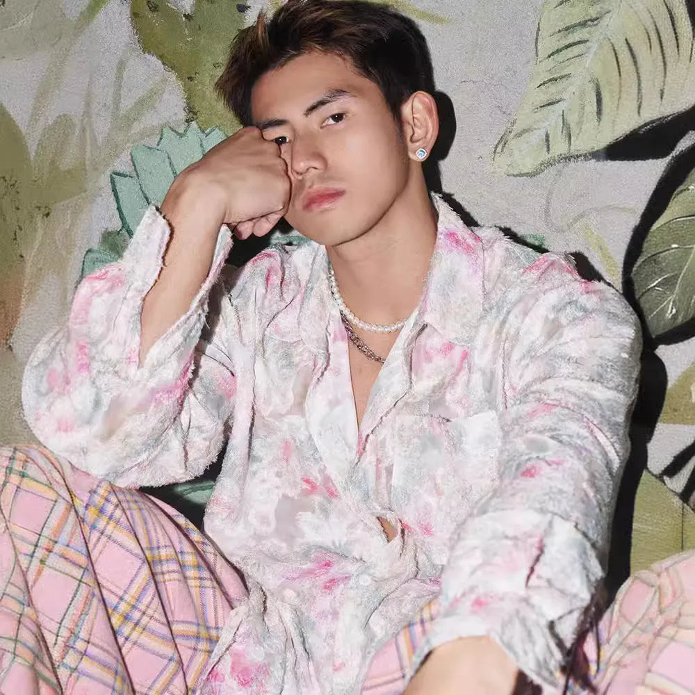 Long-sleeve floral shirt with embossed three-dimensional pattern in pink or blue, loose fit with chemical fibre blend fabric