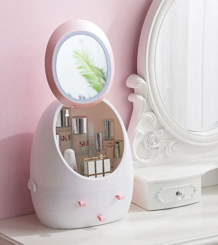 Compact LED makeup mirror with USB charging option, 35 * 18 * 28 cm