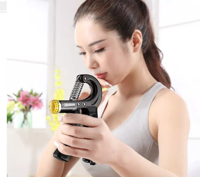 Adjustable counting grip strength device for hand and wrist training with 10-60kg resistance