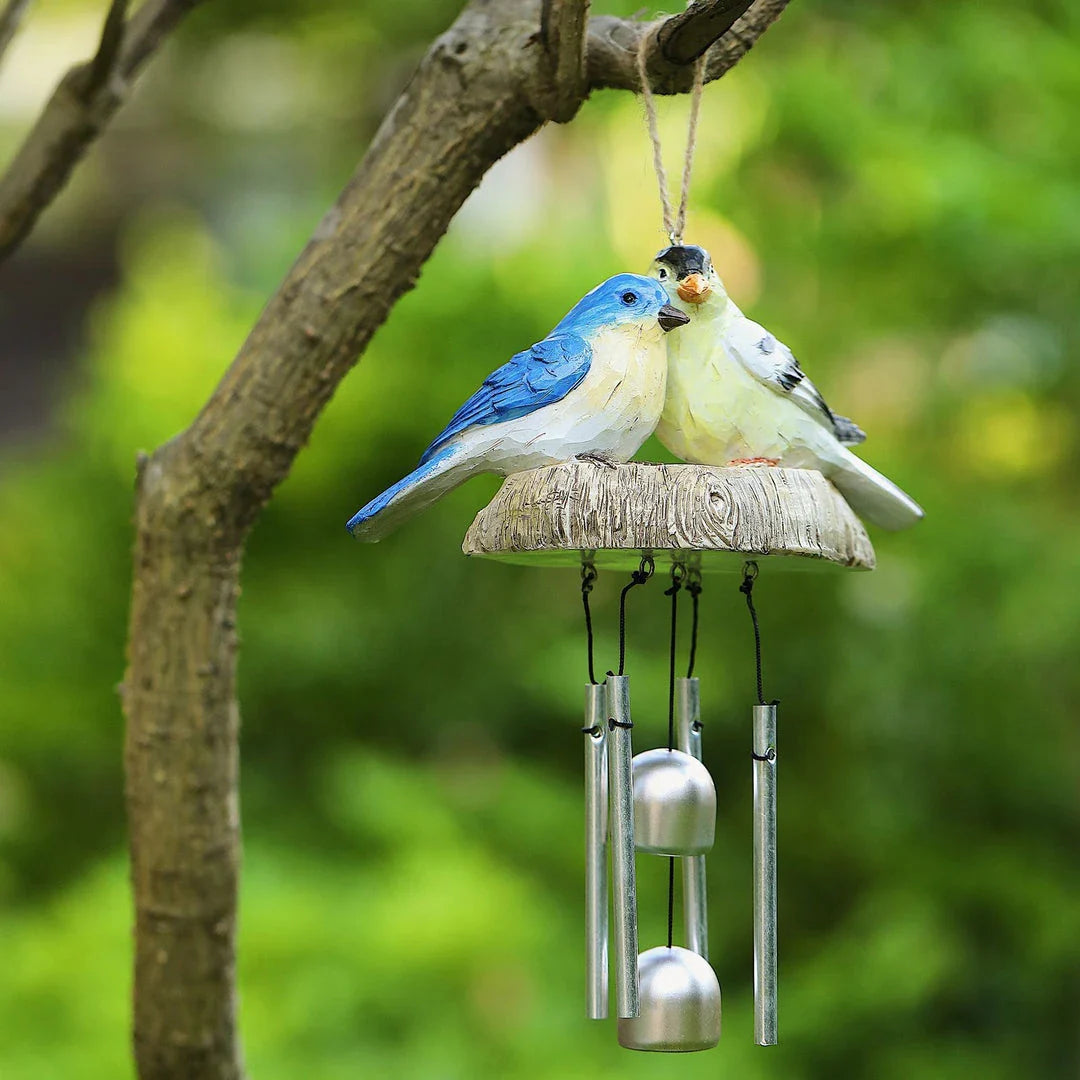 Charming resin birds wind chime for indoor and outdoor decor, featuring a beautiful array of birds that sway gracefully in the breeze.
