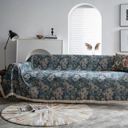American-style blue flower jacquard sofa slipcover with elegant floral pattern and cozy, vintage-inspired design