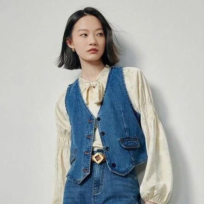 Elegant sleeveless v-neck button vest in solid colors for casual and daily wear