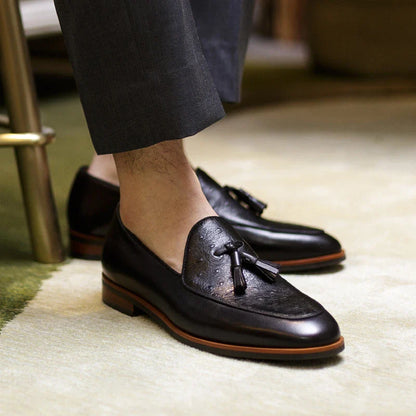 Premium British-inspired men's business casual loafers made from top-grain cowhide leather with a classic tassel design and shock-absorbing sole