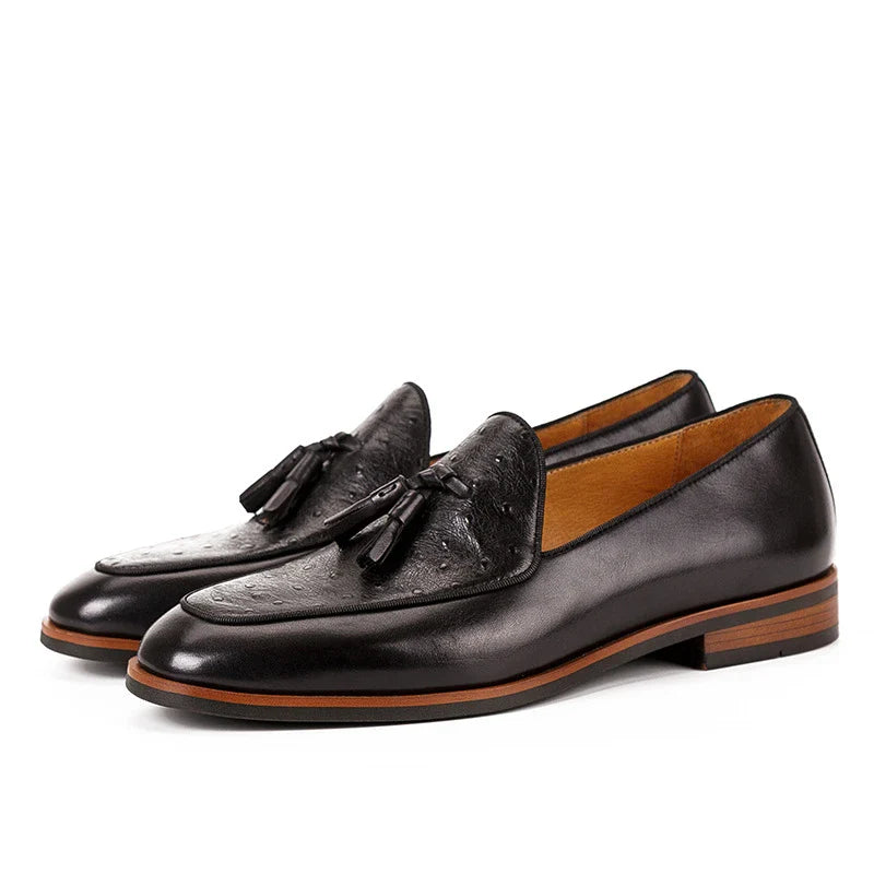 Premium British-inspired men's business casual loafers made from top-grain cowhide leather with a classic tassel design and shock-absorbing sole