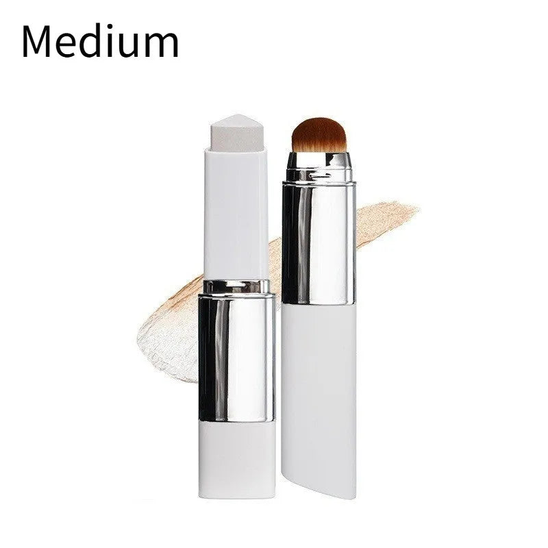 Blanc Cover Cream Stick V foundation brush with removable brush head in light colour