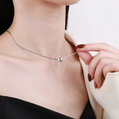 925 silver clavicle chain necklace with small balls design and round pendant