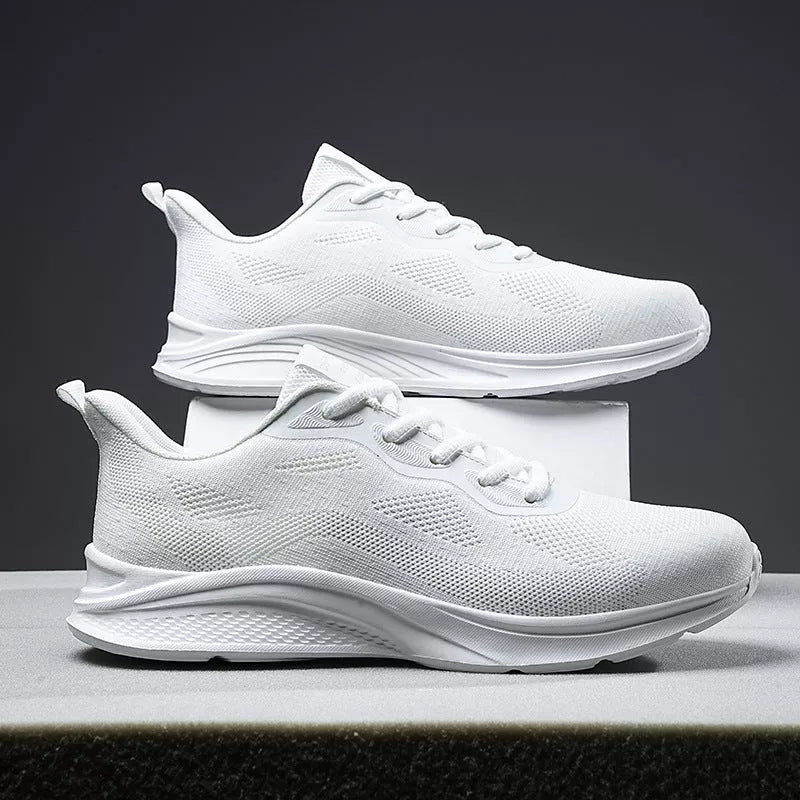 Men's lace-up running shoes with mesh upper in various colors