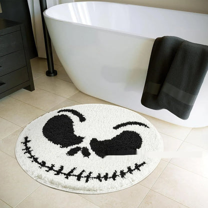 Round Christmas carpet with festive design on soft polyester fibre, showing 60cm and 80cm size options