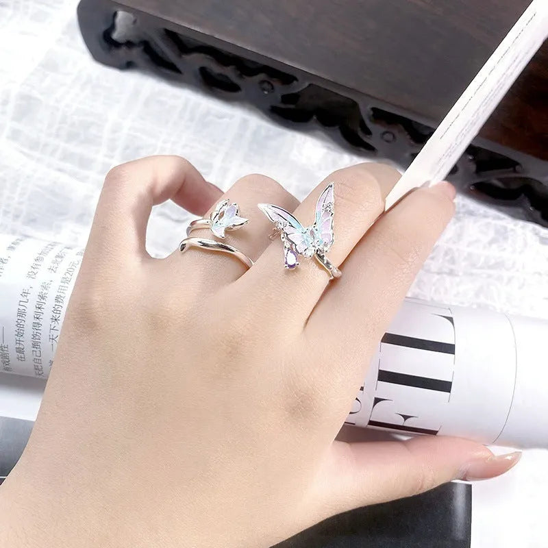 Adjustable copper insect ring with dripping oil finish showing detailed modelling and adjustable opening mechanism