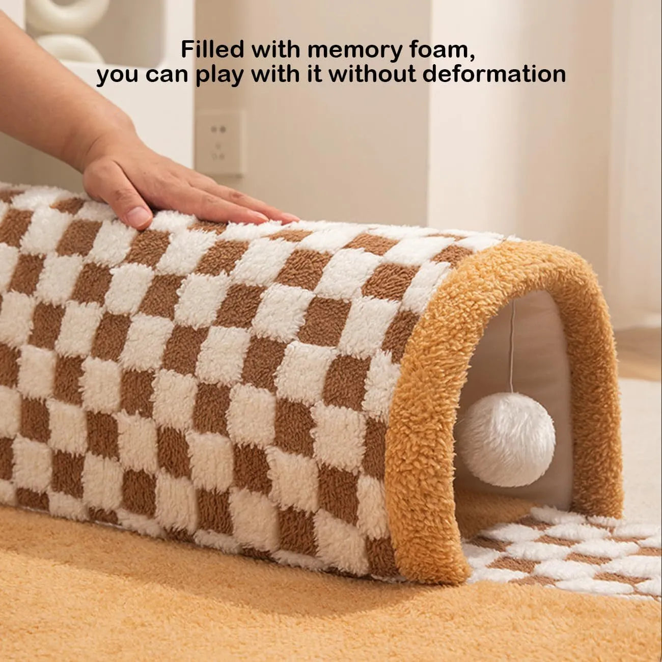 Fan-shaped plush pet bed with integrated tunnel in yellow colour, showing 80cm diameter and anti-slip bottom