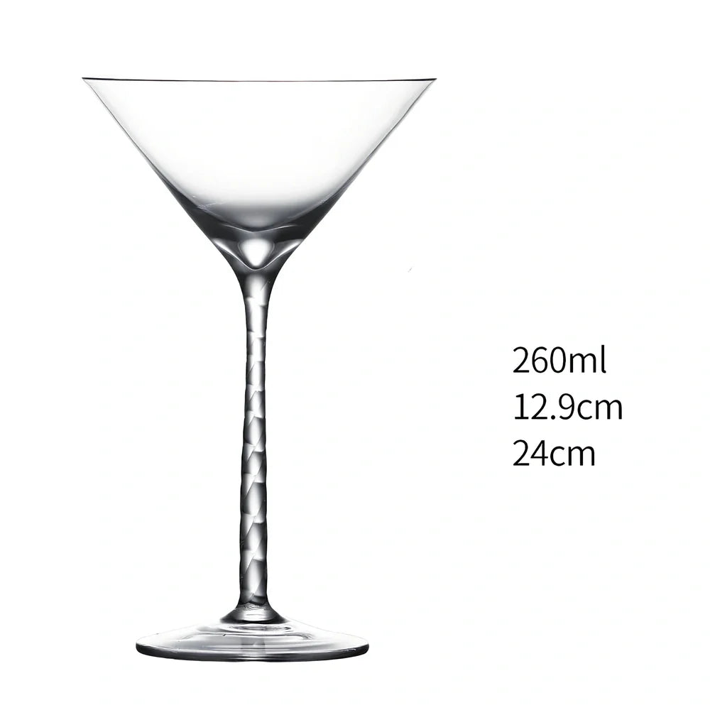Creative transparent lead-free glass cup with seamless flat base for cocktails, 210ml capacity