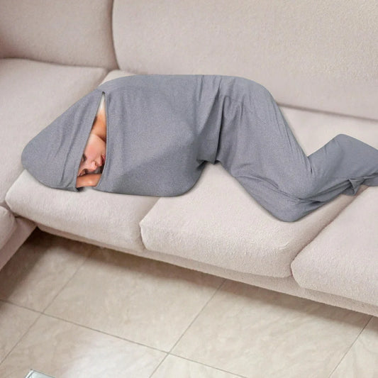 Sleep Pod Move grey wearable blanket with foot pocket showing four size options from 140x35cm to 185x50cm