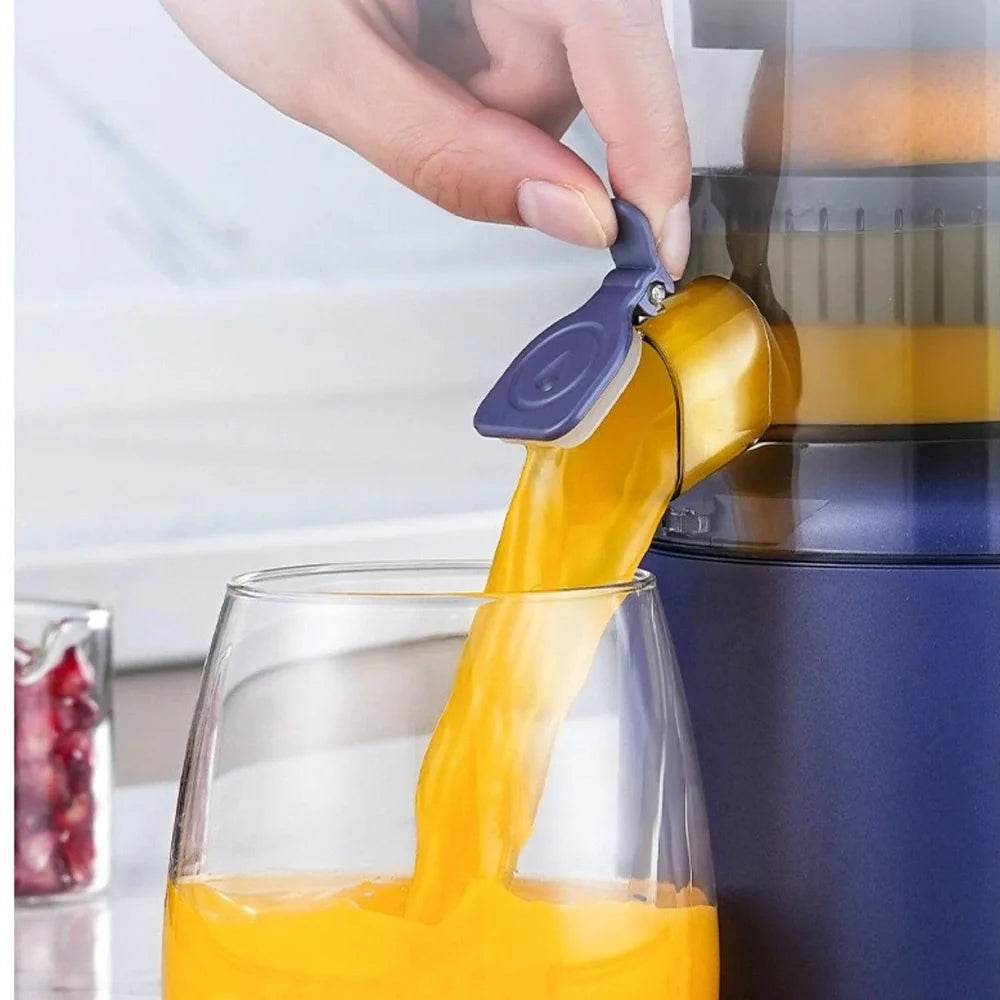 Blue portable USB electric juicer with spiral cutter, measuring 18cm height with USB cable connection