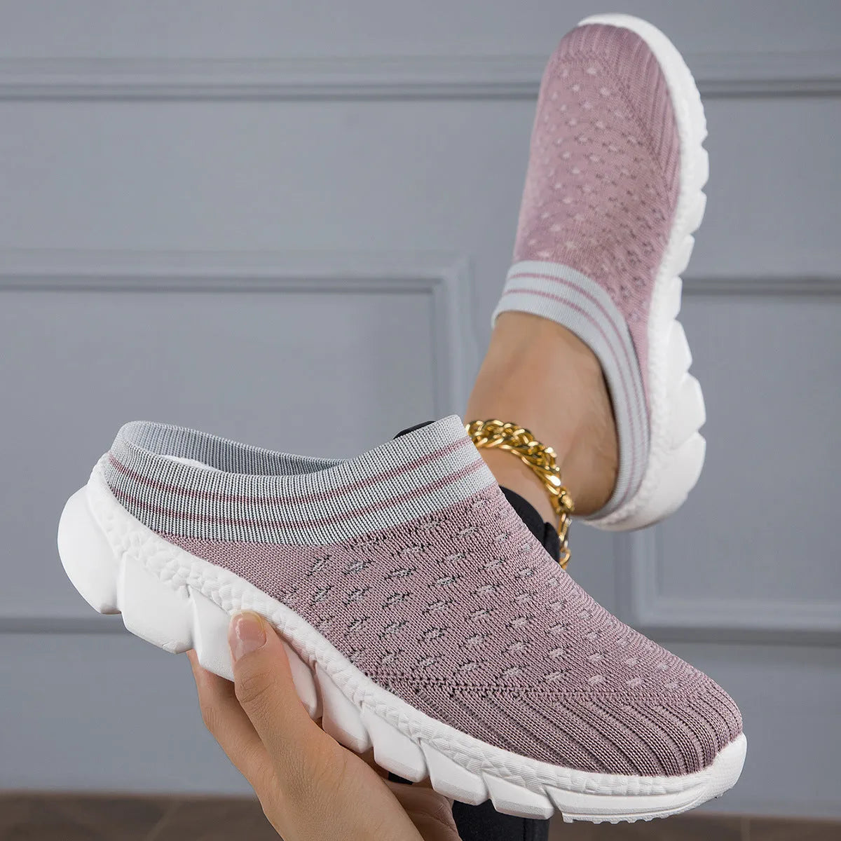 Women's black Flyknit semi-slipper shoes with striped pattern and hollowed-out design on viscose sole