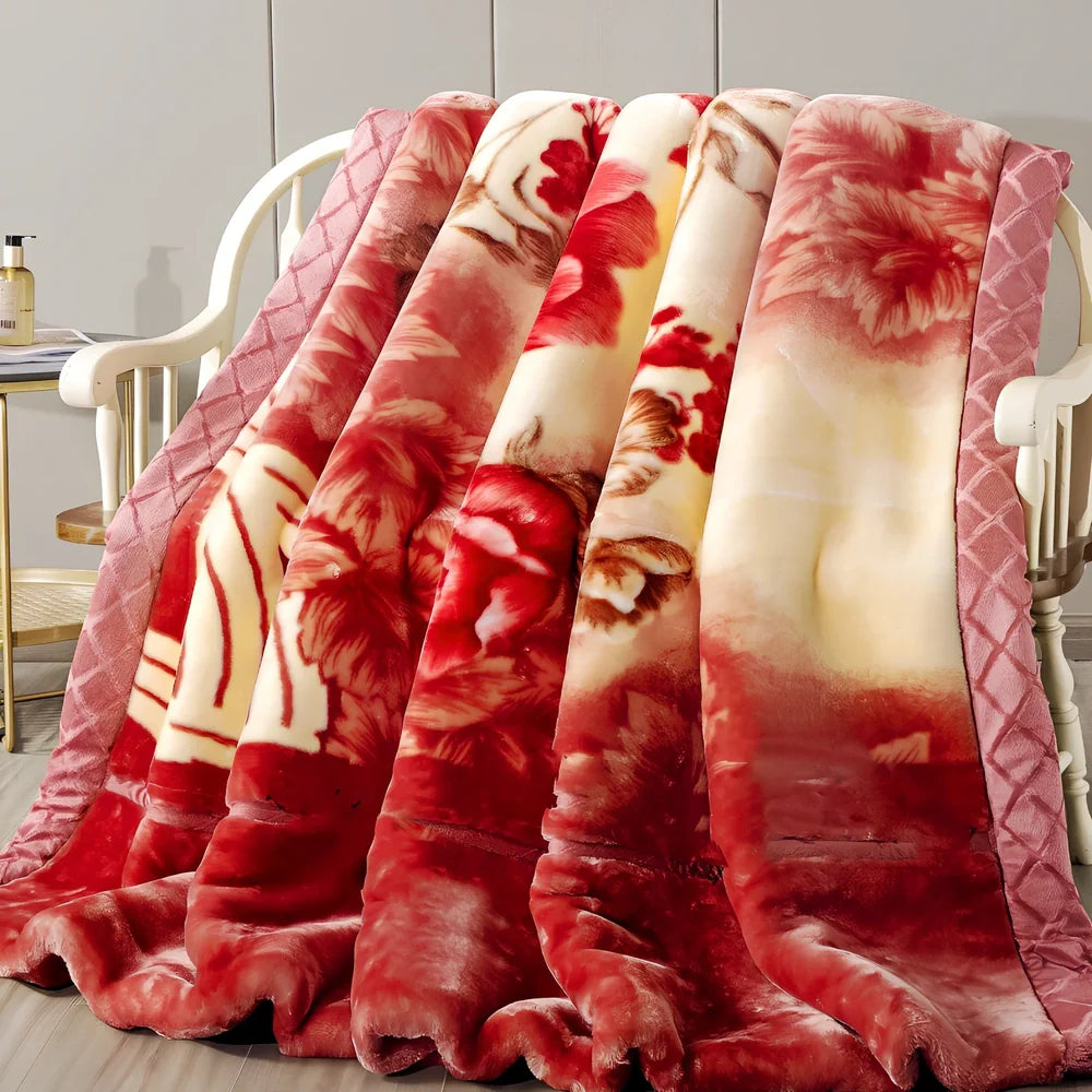 Double-sided flannel blanket quilt with plant and flower pattern showing genuine double-layer thickening