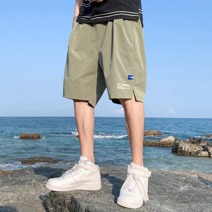 Men's ice silk shorts, thin quick-drying casual pants, mid-waist straight tube, five-quarter length, solid colour