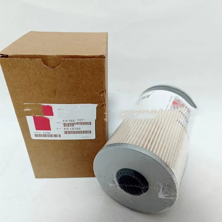 FS19764 diesel fuel filter for generator sets with 10-micron filtration accuracy and 10mm fittings