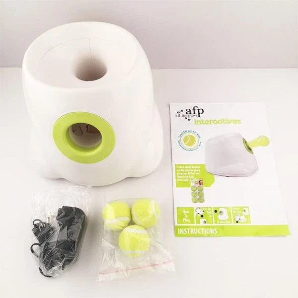 Automatic Tennis Ball Launcher for small and medium dogs, with adjustable launch distances and mini tennis balls