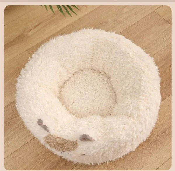 Cozy Alpaca Pet Bed for Cats and Dogs - Luxurious Plush Bedding with Soft Rebound Sponge