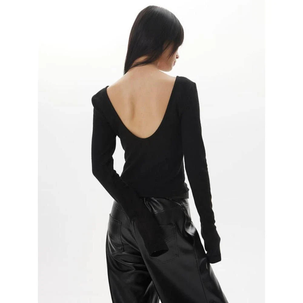 A chic backless long sleeve slim top for women in a solid pattern, perfect for casual and formal occasions.