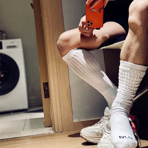 Men's high solid color breathable sweat-absorbing terry long socks in various colors