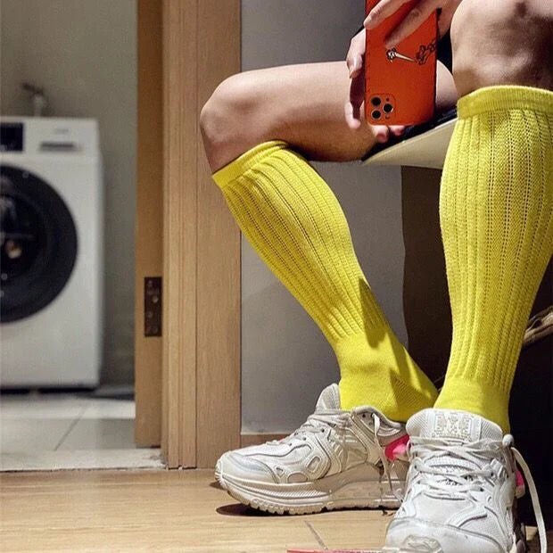 Men's high solid color breathable sweat-absorbing terry long socks in various colors