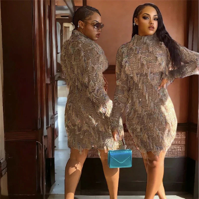 A high-waist slimming dress in various colors with stitching details, designed to flatter the figure and add personality to your style.