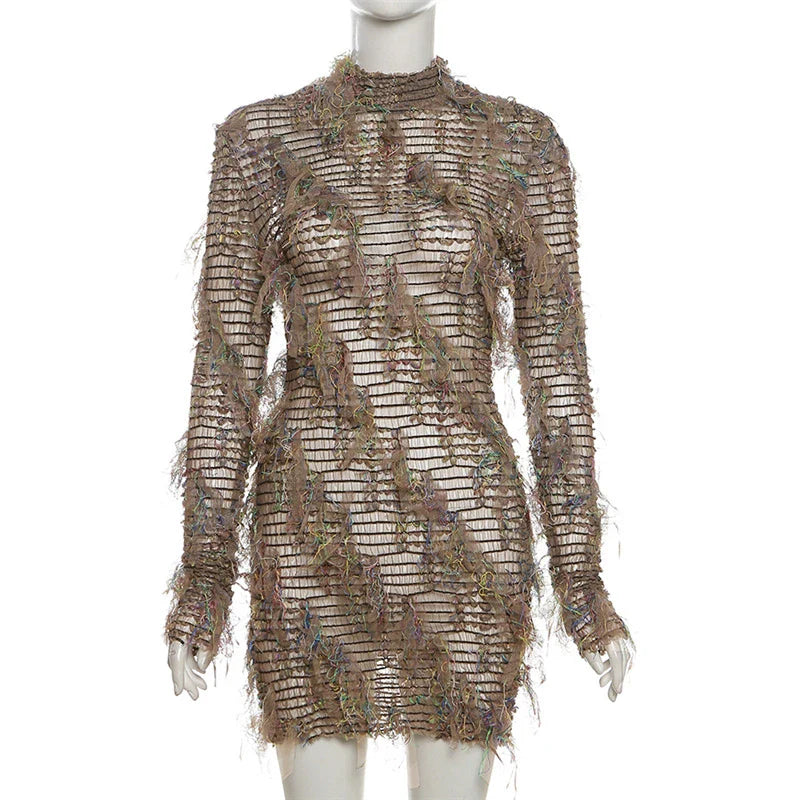 A high-waist slimming dress in various colors with stitching details, designed to flatter the figure and add personality to your style.