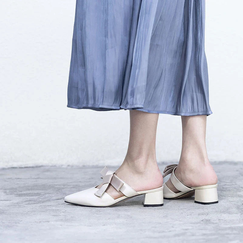 Bow Knot Half Slippers in Beige with Pointed Thick Heel, Made of Premium Leather for Comfortable and Stylish Casual Wear