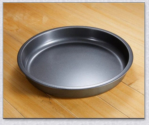 Non-Stick Microwave Crisper Pan for reheating pizza, fries, and other leftovers without losing crispness or flavor