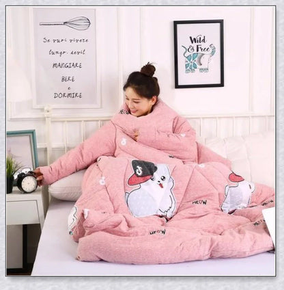Wearable winter blanket with sleeves for cozy comfort and productivity