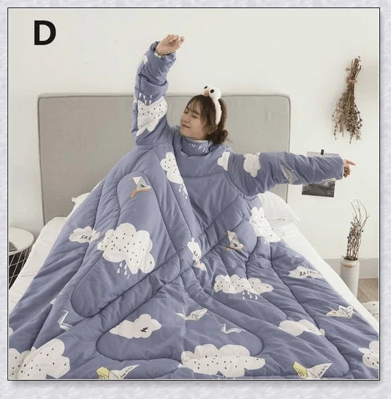Wearable winter blanket with sleeves for cozy comfort and productivity