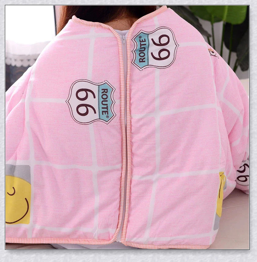 Wearable winter blanket with sleeves for cozy comfort and productivity