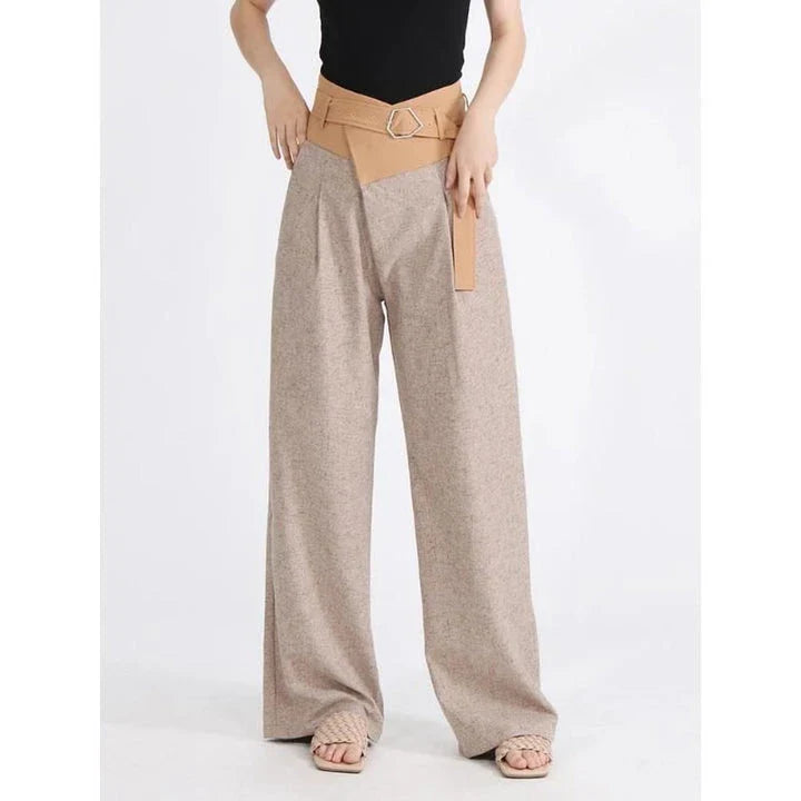 Stylish high-waisted wide-leg pants with colorblock design and pleated front