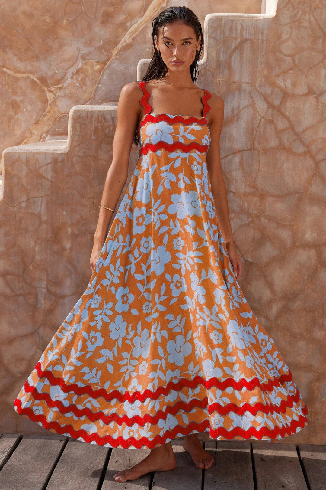 Floral Print Wavy Dress for Women - Stylish A-Line Beach Fashion with Vibrant Floral Pattern