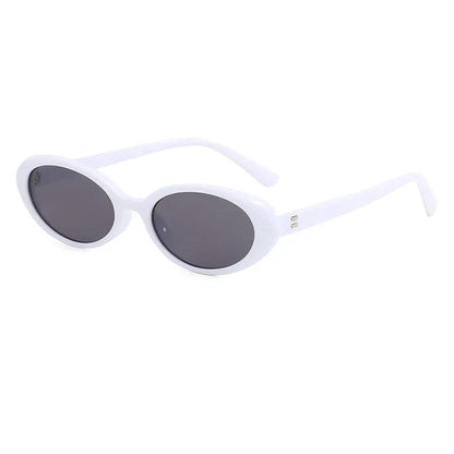 Chic oval sunglasses with white grey acetate frames and polycarbonate lenses, designed for fashionable women to shield their eyes from UV rays in style.