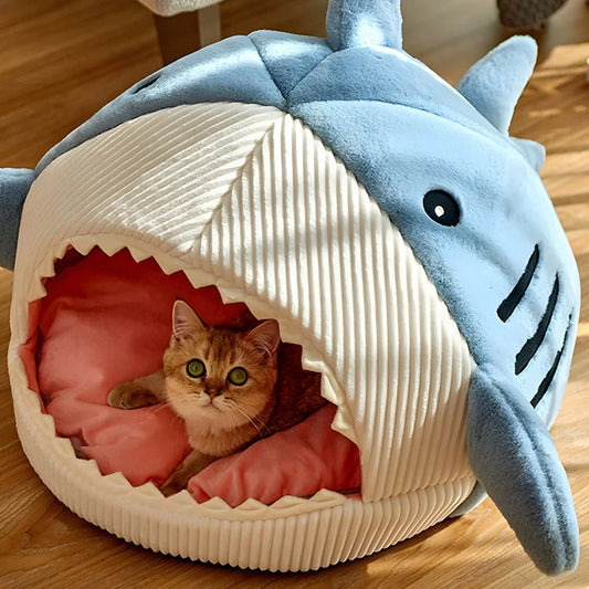 Cozy Retreat Plush Enclosed Cat Bed - Soft, Warm, and Secure Space for Your Feline Friend