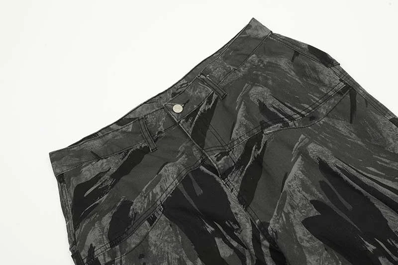 Graffiti camouflage print straight-leg jeans with a high-waist design for a flattering, comfortable fit