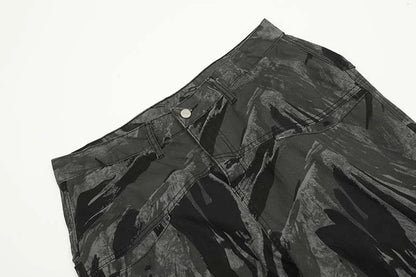 Graffiti camouflage print straight-leg jeans with a high-waist design for a flattering, comfortable fit