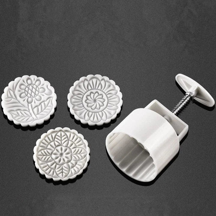 A 3D candy maker device with various 3D candy shape templates