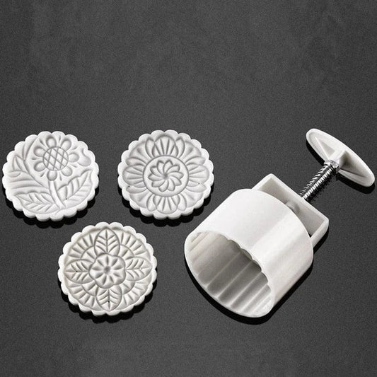 A 3D candy maker device with various 3D candy shape templates