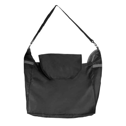 Adjustable horse feed bag made with durable 600D Oxford cloth for customized fit and reduced mess during feeding time