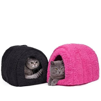 Arch-shaped cotton cat house with raised platform for cozy resting spot