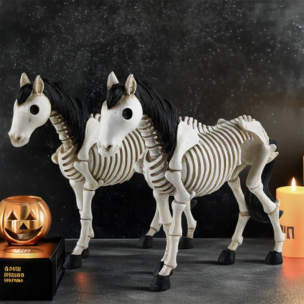Skeleton Horse Ornament: Detailed resin decoration with a striking skeletal horse design for Halloween decor