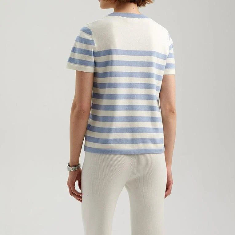 Fashionable striped knit t-shirt with a slim, flattering fit and timeless style