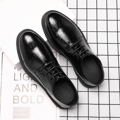 Men's waterproof, breathable, versatile black business casual shoes with durable rubber sole and comfortable PU insole