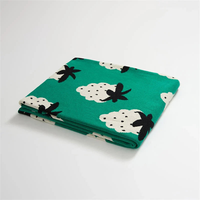 Cozy grape-patterned cotton blanket for comfortable relaxation and elegant home decor