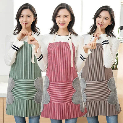 A versatile kitchen apron made of durable polyester with adjustable straps for a customized fit, perfect for cooking and baking tasks.