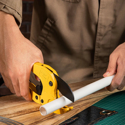 High-Performance PVC Pipe Cutter with Stainless Steel Blade for Precise, Effortless Pipe Cutting