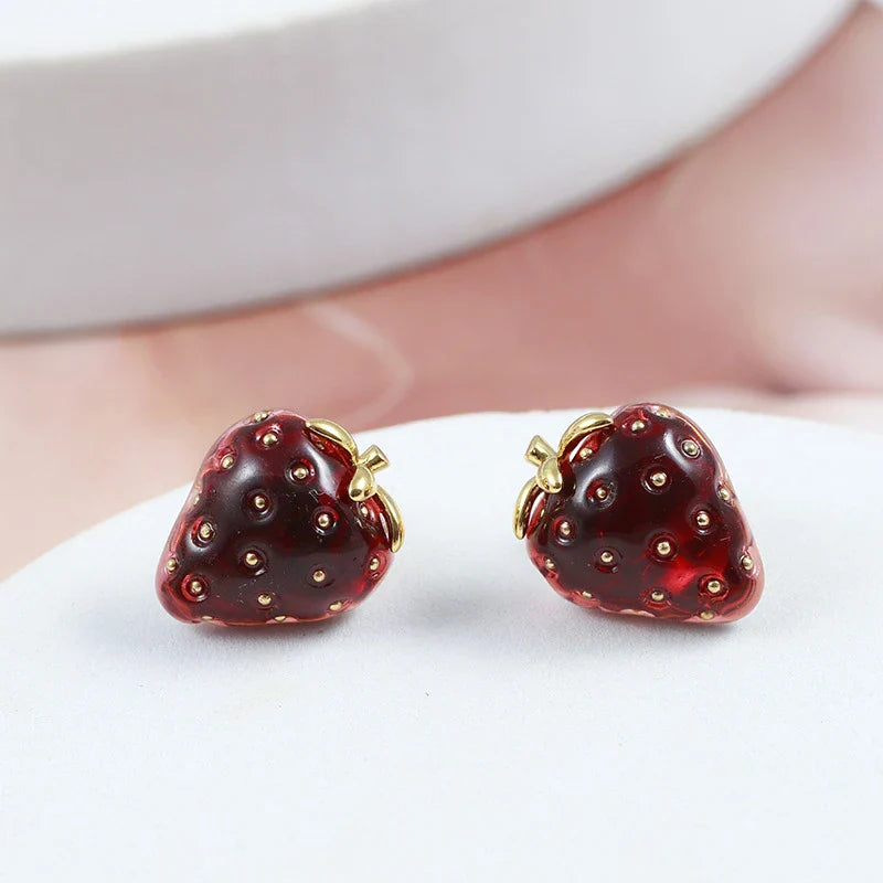 Hhomeenjoy Fashionable Red Resin Strawberry Stud Earrings for Women